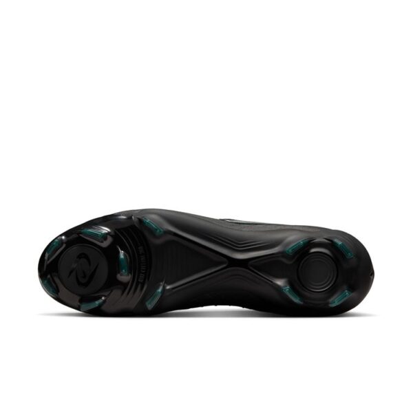 נעלי כדורגל חצי מקצועיות נייקי phantom ii pro fg
