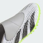 נעלי קטרגל אדידס ילדים דגם predator accuracy.4 tf