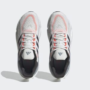 נעלי ריצה אדידס solarboost 5 (העתק)