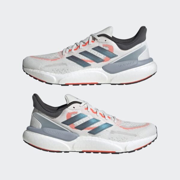נעלי ריצה אדידס solarboost 5 (העתק)