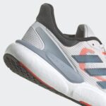 נעלי ריצה אדידס solarboost 5 (העתק)