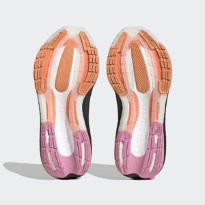 נעלי ריצה נשים אדידס ultraboost light (העתק)