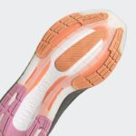 נעלי ריצה נשים אדידס ultraboost light (העתק)