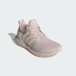 נעלי ריצה נשים אדידס ultraboost light (העתק)