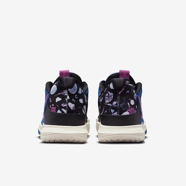 נעלי כדורסל נייקי kyrie low 5