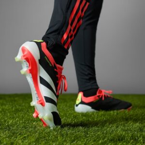 נעלי כדורגל מקצועיות אדידס copa pure.1 fg (העתק)