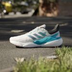 נעלי ריצה אדידס solarboost 5 m (העתק)