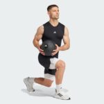 tf base short t white