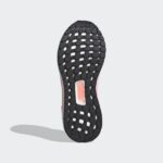 נעלי אדידס ultraboost 20 w