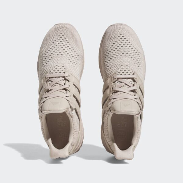 נעלי ריצה אדידס ultraboost light (העתק)