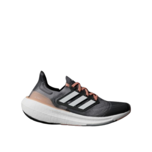 נעלי ריצה נשים אדידס ultraboost light