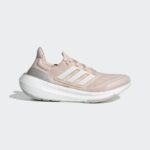 נעלי ריצה נשים אדידס ultraboost light (העתק)