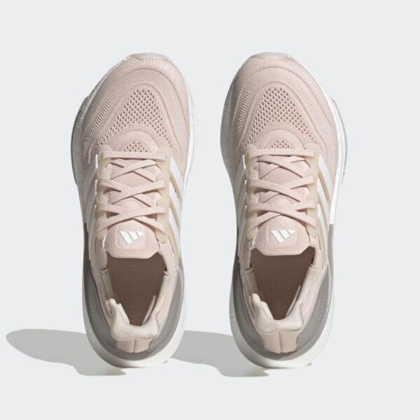 נעלי ריצה נשים אדידס ultraboost light (העתק)
