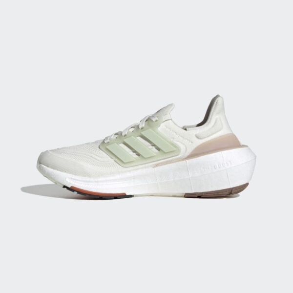 נעלי ריצה נשים אדידס ultraboost light (העתק)