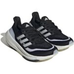נעלי ריצה נשים אדידס ultraboost light