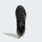 נעלי ריצה נשים אדידס solarboost 5 (העתק)