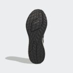 נעלי ריצה נשים אדידס solarboost 5 (העתק)